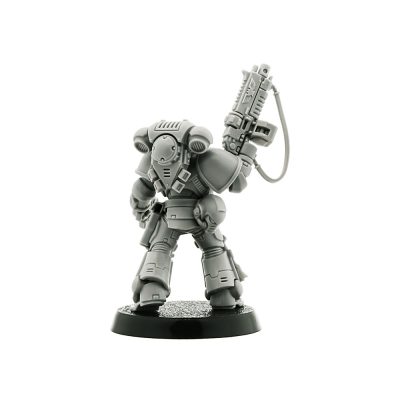 Primaris Space Marines Lieutenant with Auto Bolt Rifle (Dark Imperium)